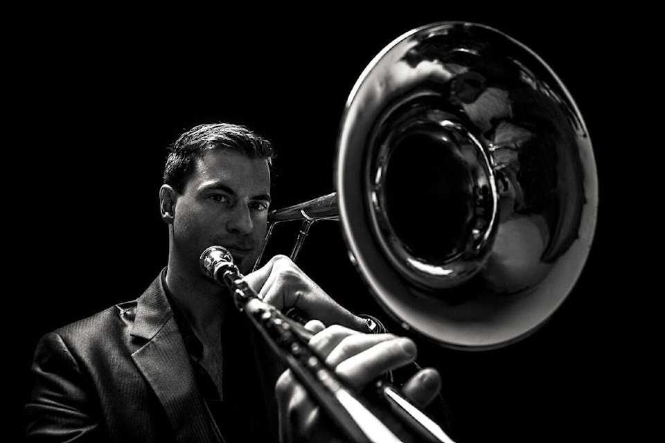 web1_231025-cvr-ae-bigband-1_1