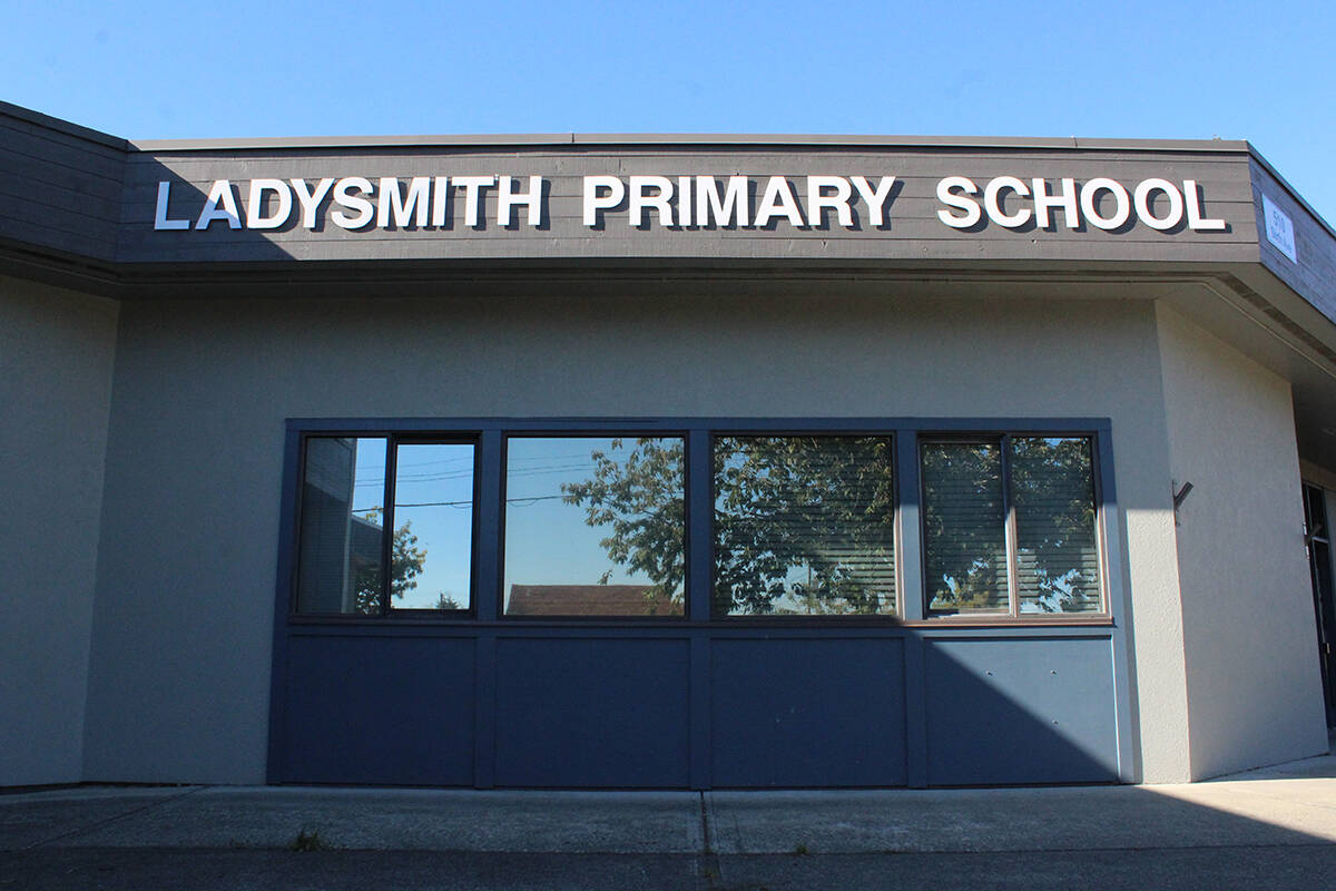 Storm causes power outage at Ladysmith schools Nanaimo News Bulletin