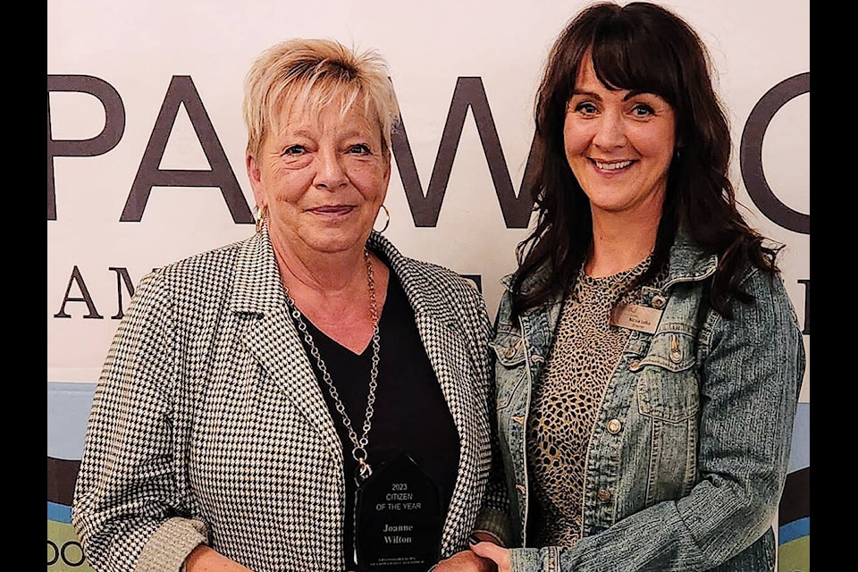 Joanne Wilton, left, received the Citizen of the Year award (photo courtesy of Sparwood Chamber of Commerce) 
