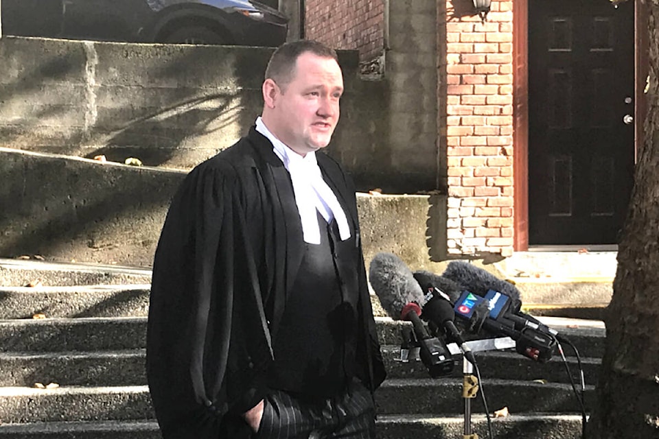 Defence lawyer Michael Beckett addressed reporters outside the courthouse on Thursday, Oct. 26. (Matthew Claxton/91ԭ Advance Times) 