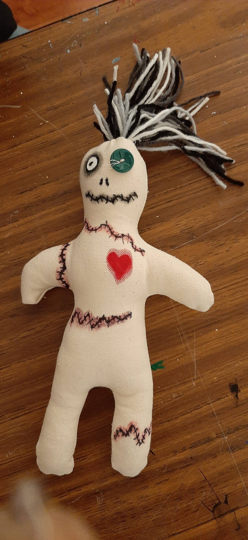 web1_231026-wlt-dollmaking_7