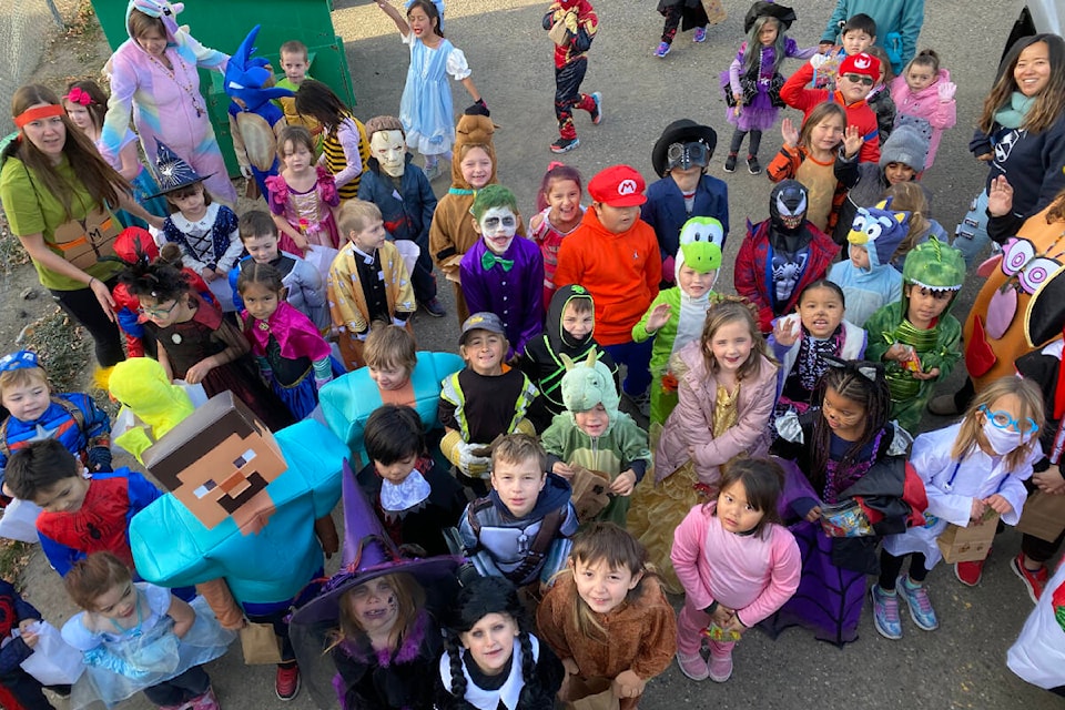 Some of the youngest students from Marie Sharpe after successfully stomping through Shrek’s swamp, the converted SD 27 admin building, on Oct. 31, 2023. (Kim Kimberlin photo - Efteen) 