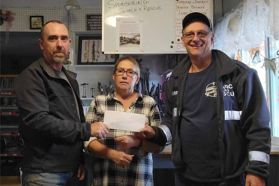 web1_rsz-barriere-thrift-store-donation-386332813_10230892564798672_6431560168778302466_n