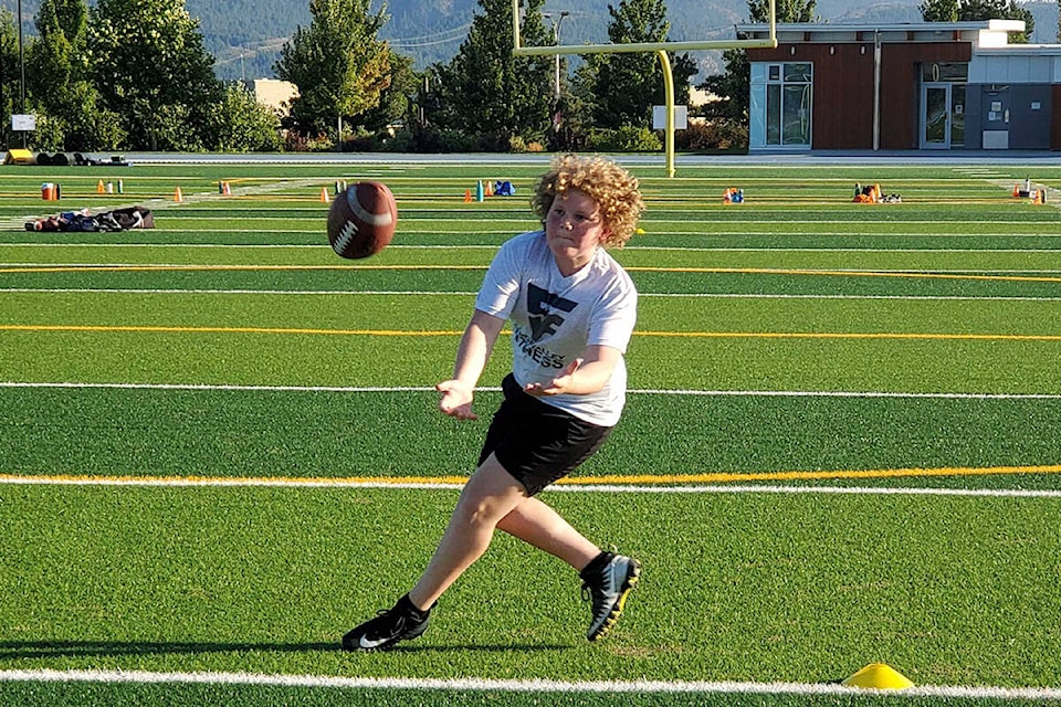 web1_200806-vms-minor-football-football_2