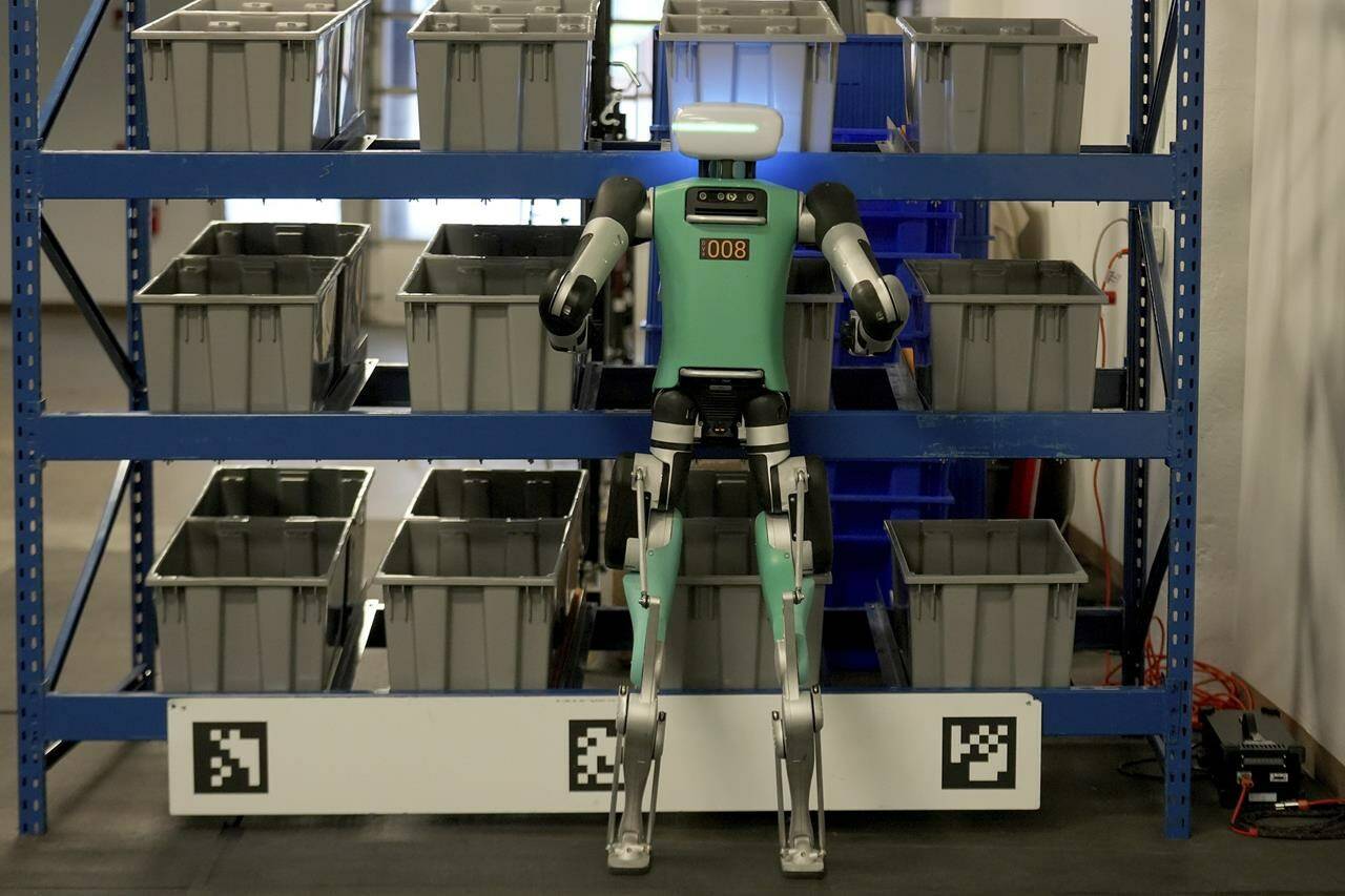 Getting to know 'Digit,' the humanoid robot that  just started  testing for warehouse work – GeekWire