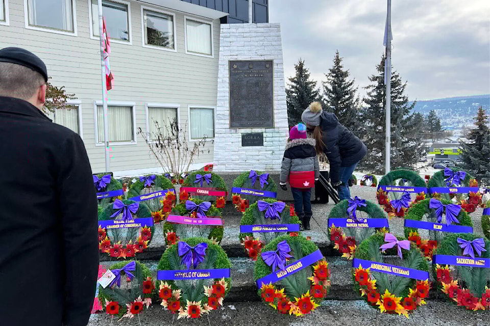 web1_211117-wlt-remembrance-day-services-lest-we-forget_23