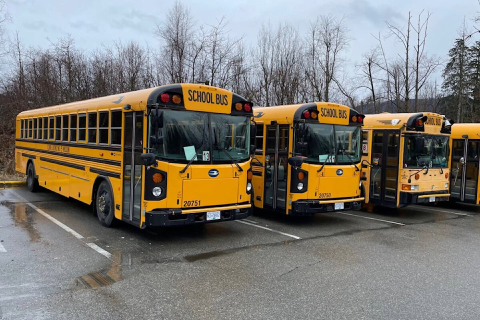 web1_230120-mcr-school-bus-staffing-shortage-_1
