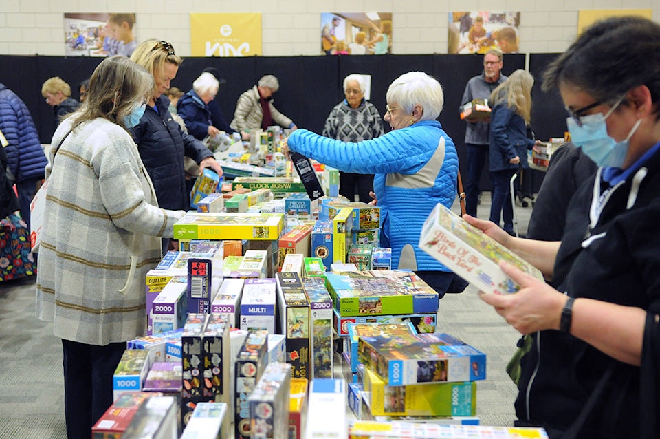 web1_2311-01-cpl-puzzle-sale-results-photos_1