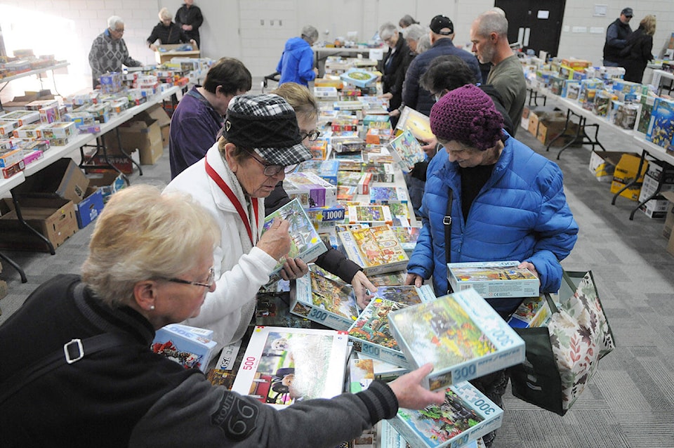 web1_2311-01-cpl-puzzle-sale-results-photos_4