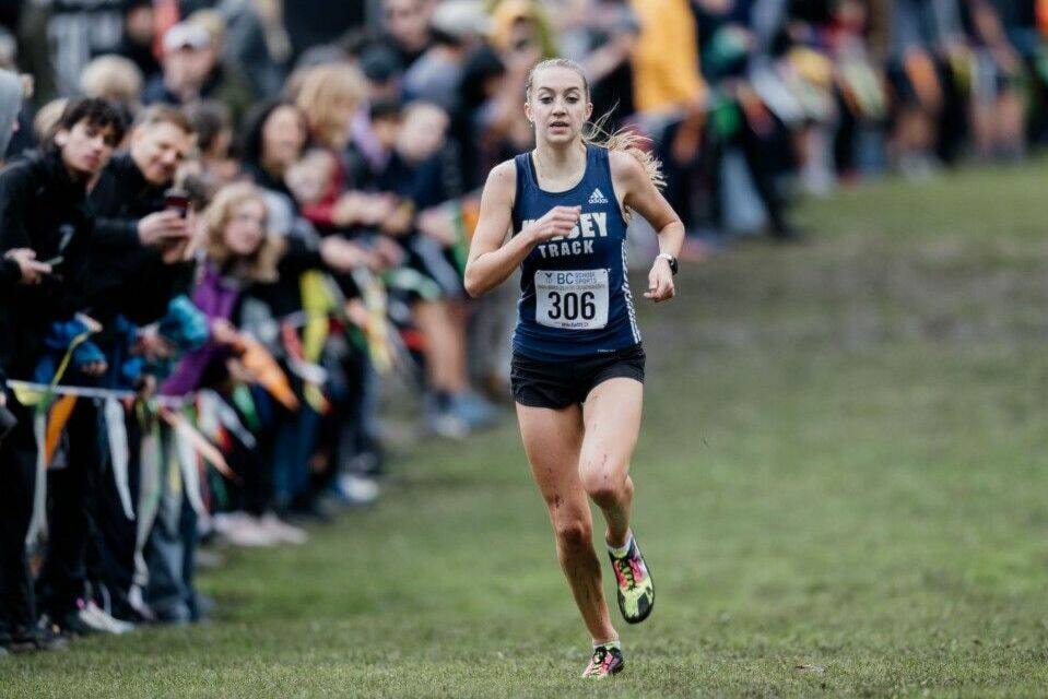 Frances Kelsey track star Alexa Dow powers to a first place finish at the senior girls AAA Provincial Cross Country Championships at Crescent Park in Surrey on Nov. 4. (Philip Ngo photo) 