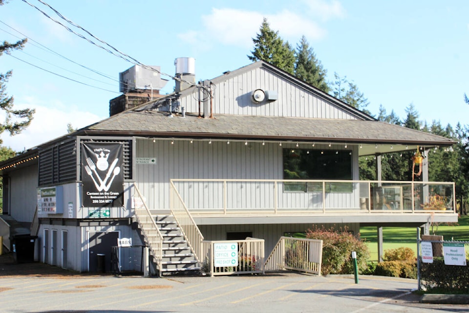 Canteen On The Green at the Mount Brenton Golf Course will have a new restaurant operator in the new year. (Photo by Don Bodger) 