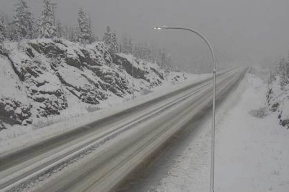 ‘Snowshed protocol’ in place for Coquihalla as snow hits Okanagan