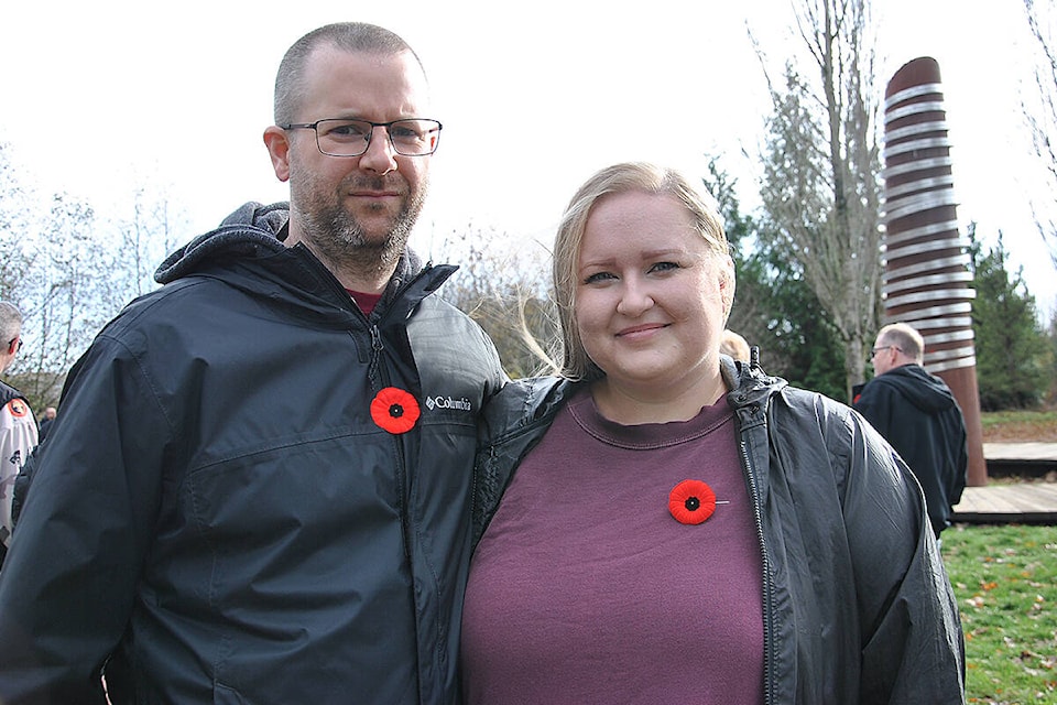 Brandon and Laura-Anne Smid have been going to Derek Doubleday Arboretum’s Afghanistan war memorial for Remembrance Day since 2020. (Roxanne Hooper/91ԭ Advance Times) 