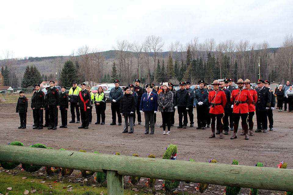 web1_231115-hto_remembrance_day-_8