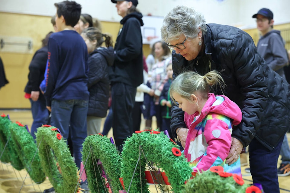 web1_231115-ldn-remembrance-day-photo_10