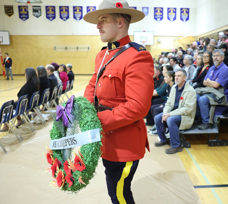 web1_231115-ldn-remembrance-day-photo_7