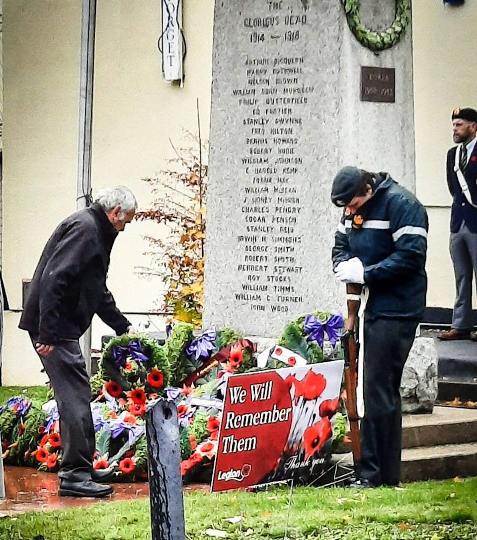 web1_231116-cva-remembrance-day-4_1
