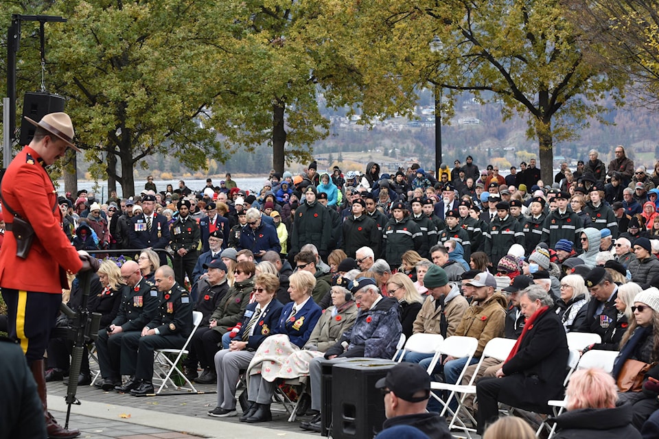 web1_231116-kcn-remembrance-day_9