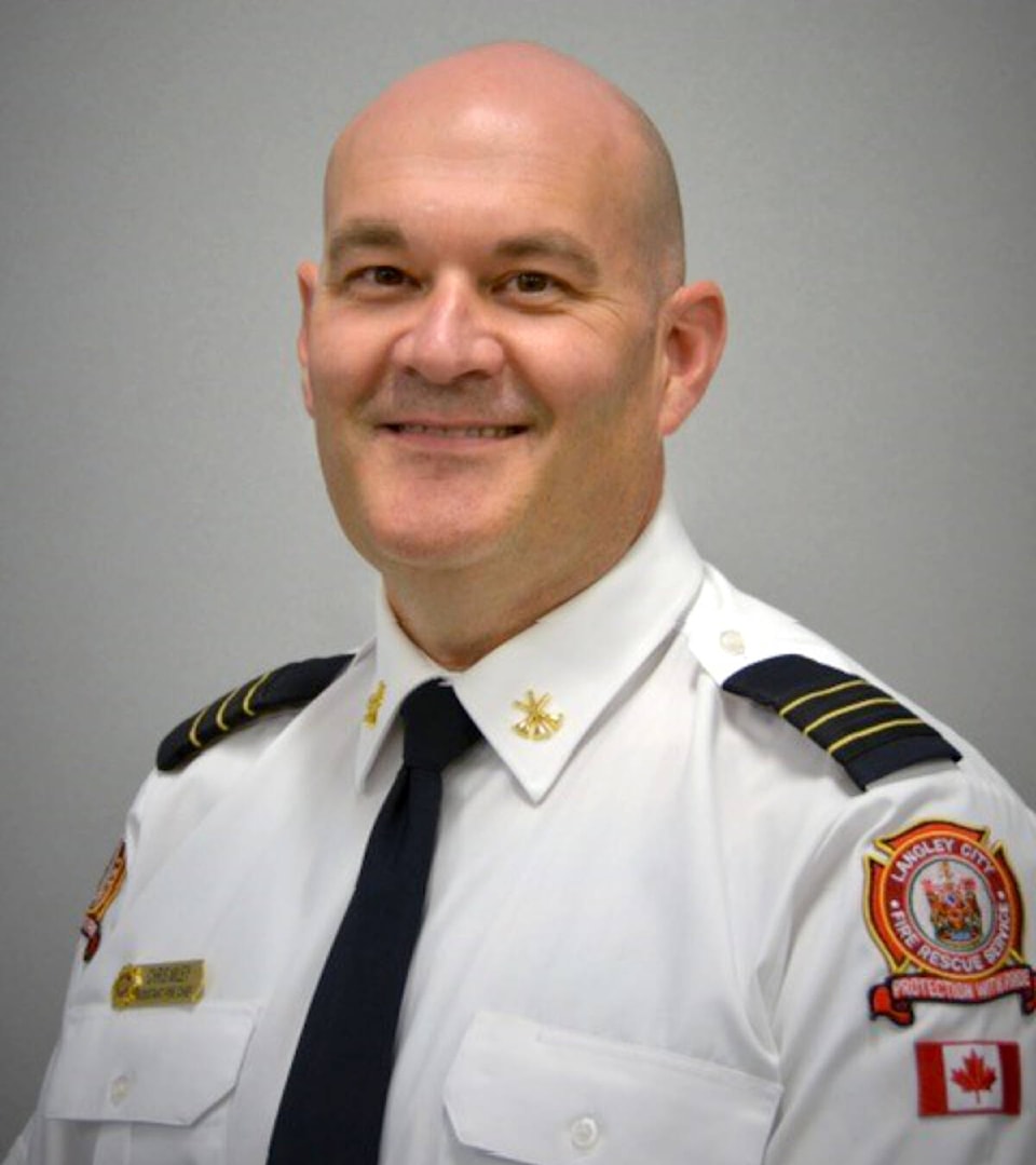 web1_231116-mrn-bt-newdeputyfirechief_2