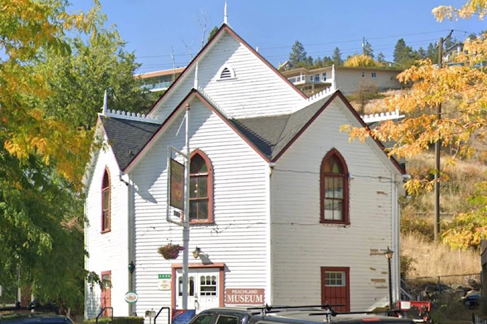 web1_231116-wek-peachland-visitor-centre-peachlandmusuem_1