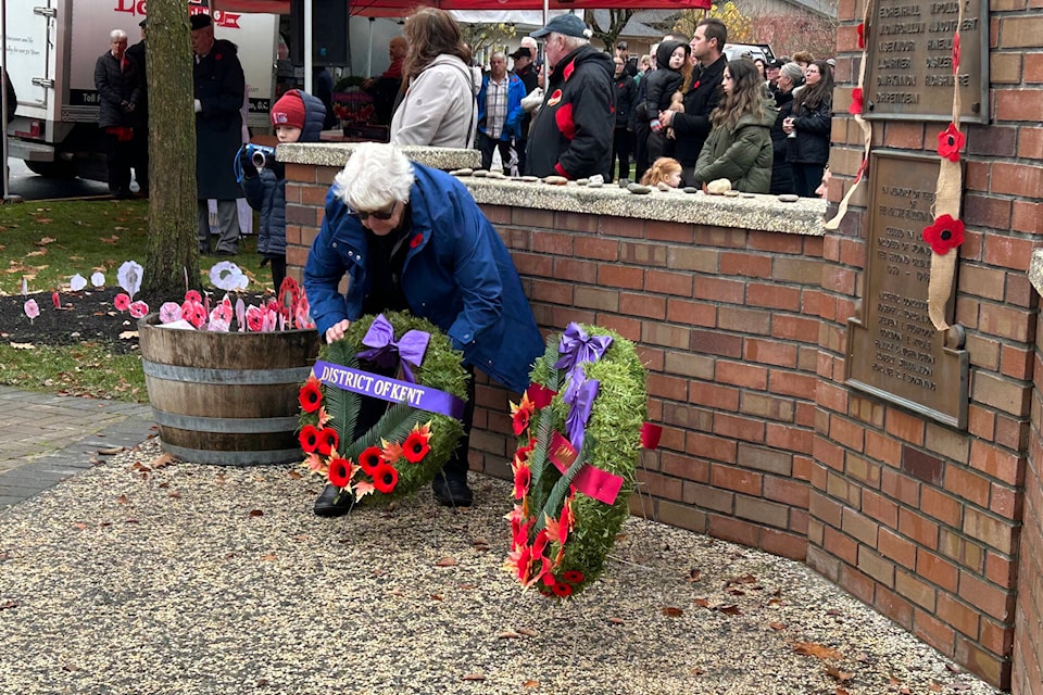 web1_231117-aho-remembrance-day-rd_6