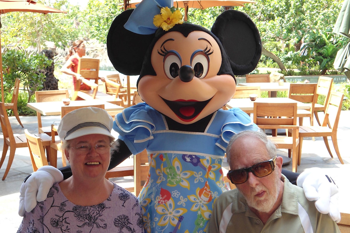 B.C. woman raises awareness of pancreatic cancer after husband, son die 55 days apart