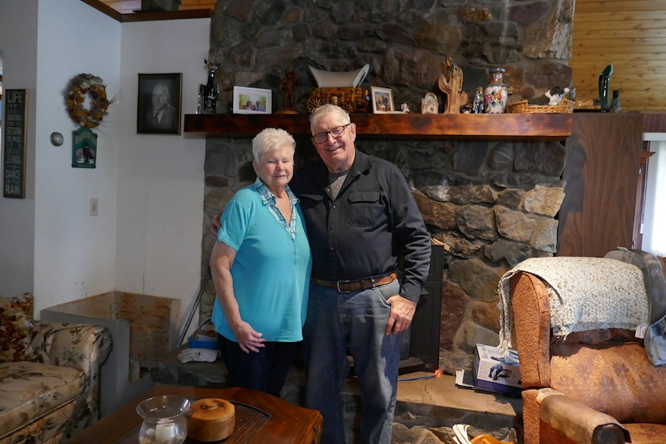 web1_231122-hto_bob_hamblin-bob_1