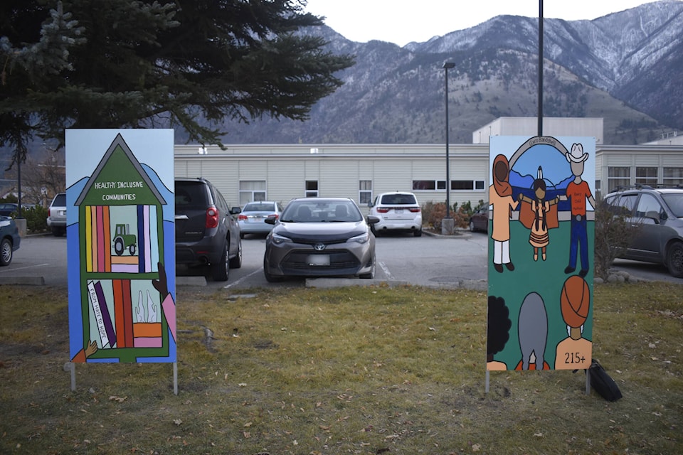 Two of the four symbols of inclusion that were unveiled in front of the South Simmilkameen Health Centre in Keremeos on Friday, Nov. 17, as part of the province-wide “From Hate to Hope” mural project. (Logan Lockhart/Black Press) 