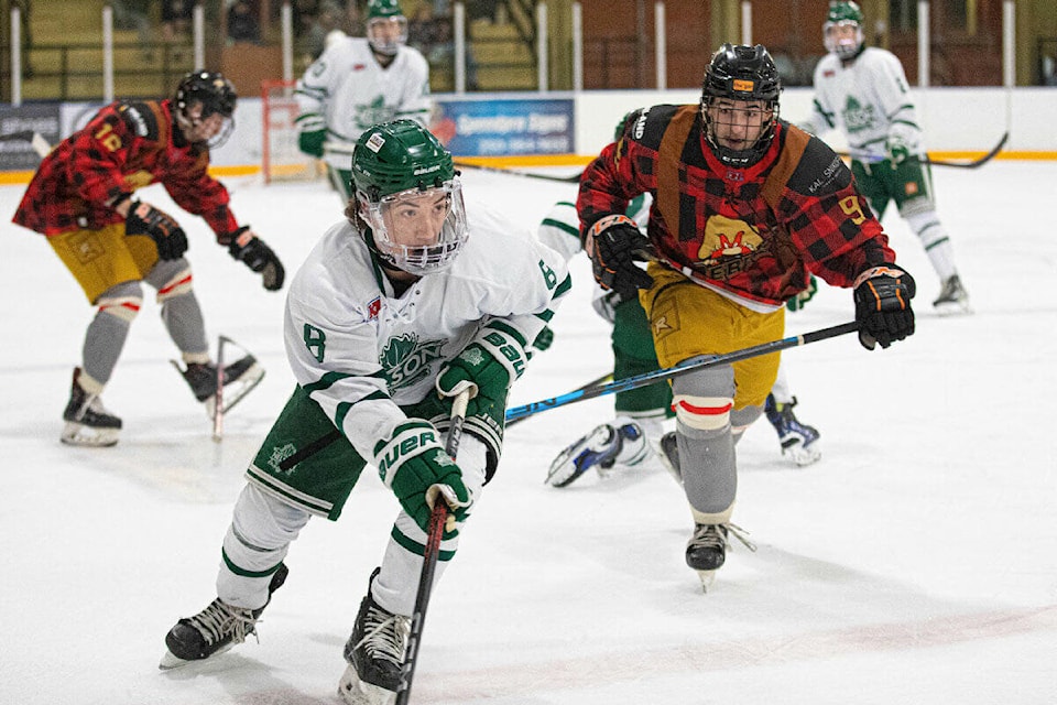 web1_231123-kws-leafs_1