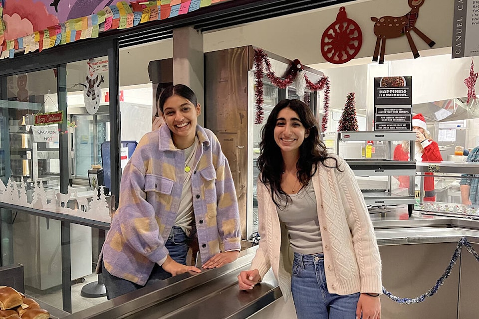 Elgin Park Secondary students are gearing up to serve and entertain at the school’s 2023 Community Christmas Dinner. (Contributed photo) 