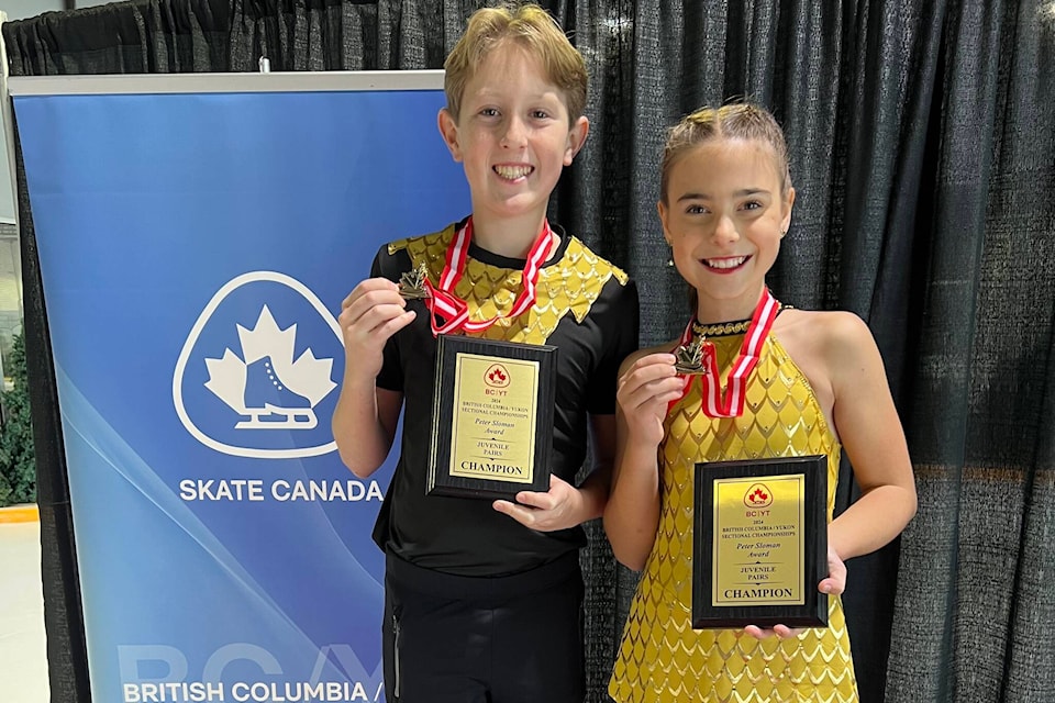 web1_231123-pan-pairs-skaters-win-gold_3