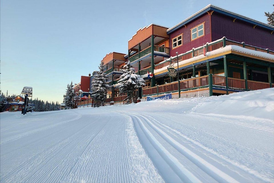web1_231123-vms-snowski-_1