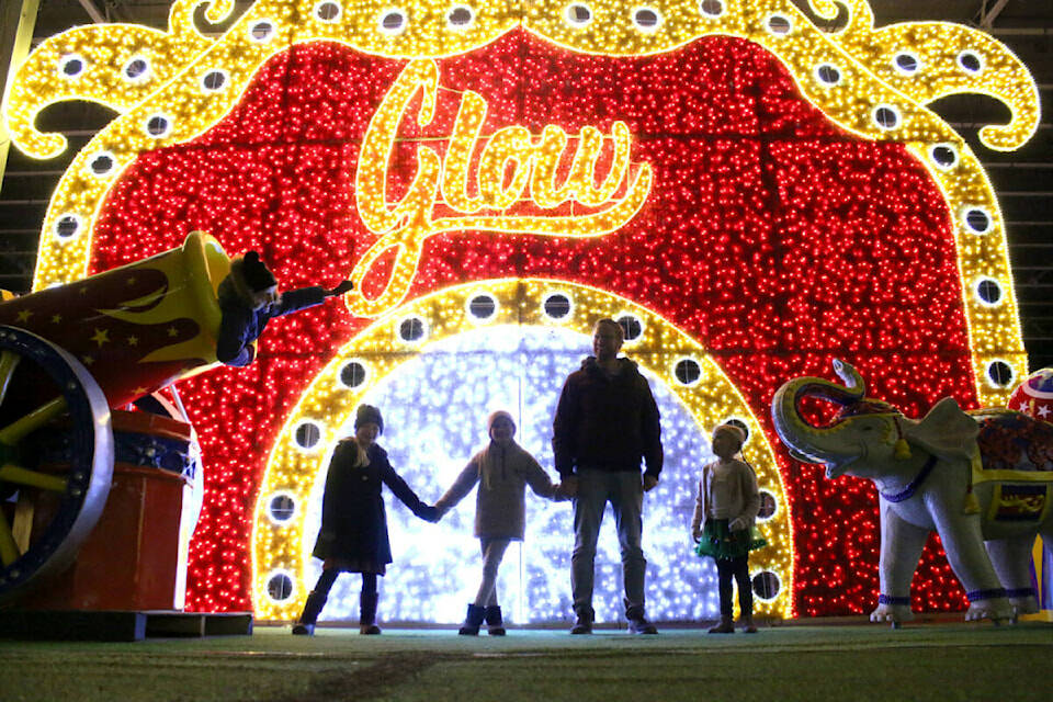 Langley lights spectacular sets the Christmas season aGlow Langley