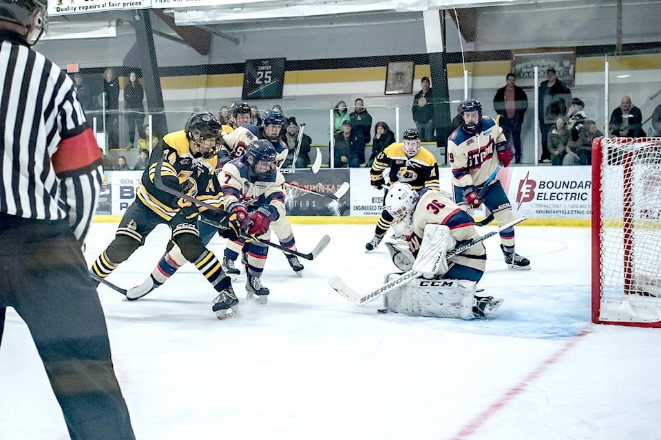 web1_231129-gfg-bruins_1