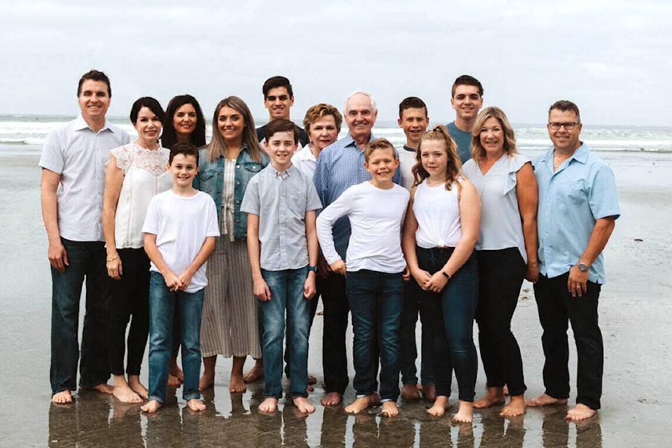 web1_231130-vms-bannister-cancer-family_1