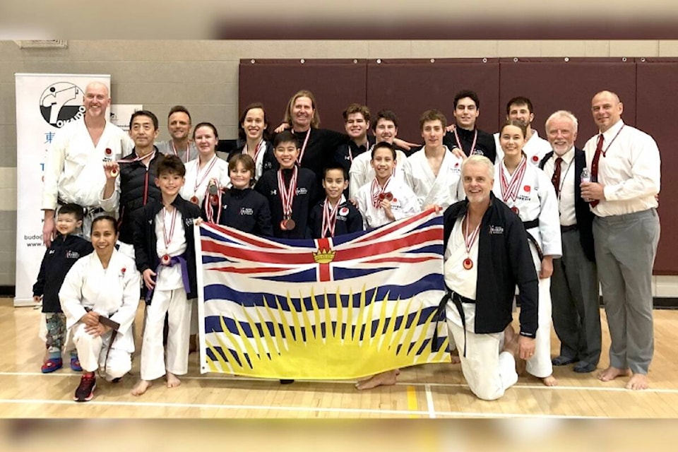 web1_231207-kcn-karate_1