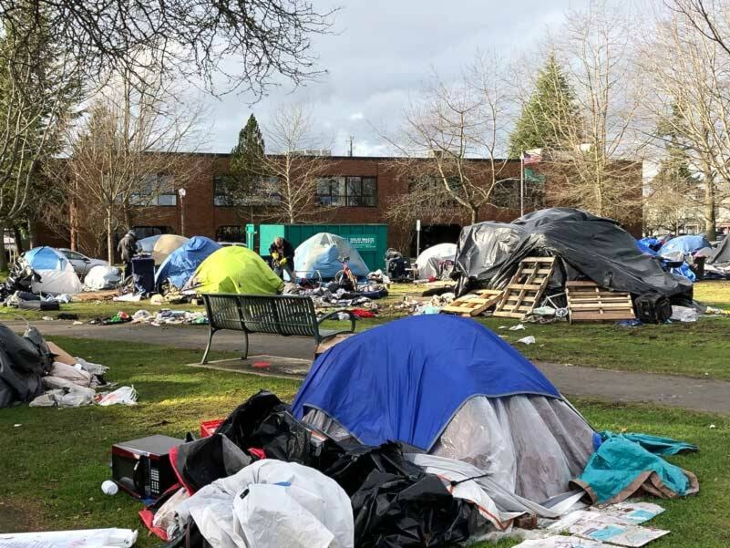 web1_homeless-news-idx-20221108-camp_1