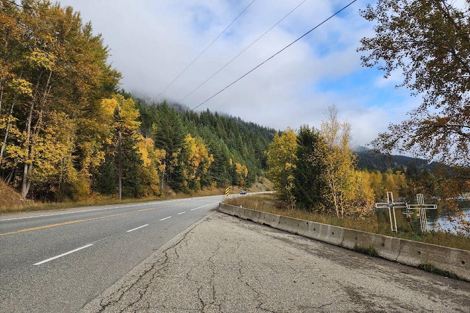web1_rsz-hwy-5-crosses-20231003_091921