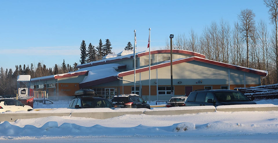 web1_220209-hay-commissionscolaire-ecoleboreale_1