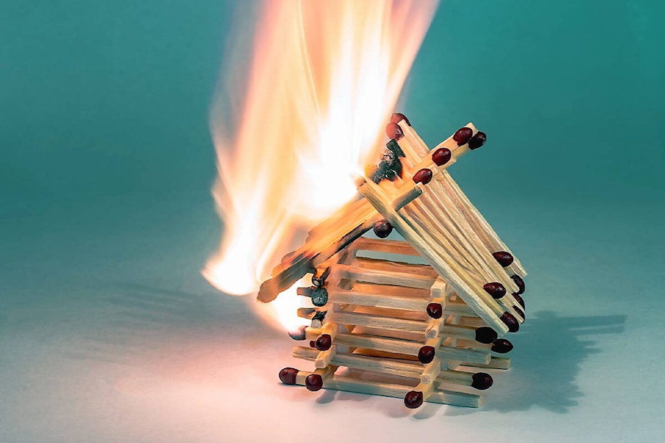 web1_221201-acc-fire-safety-housefire_1