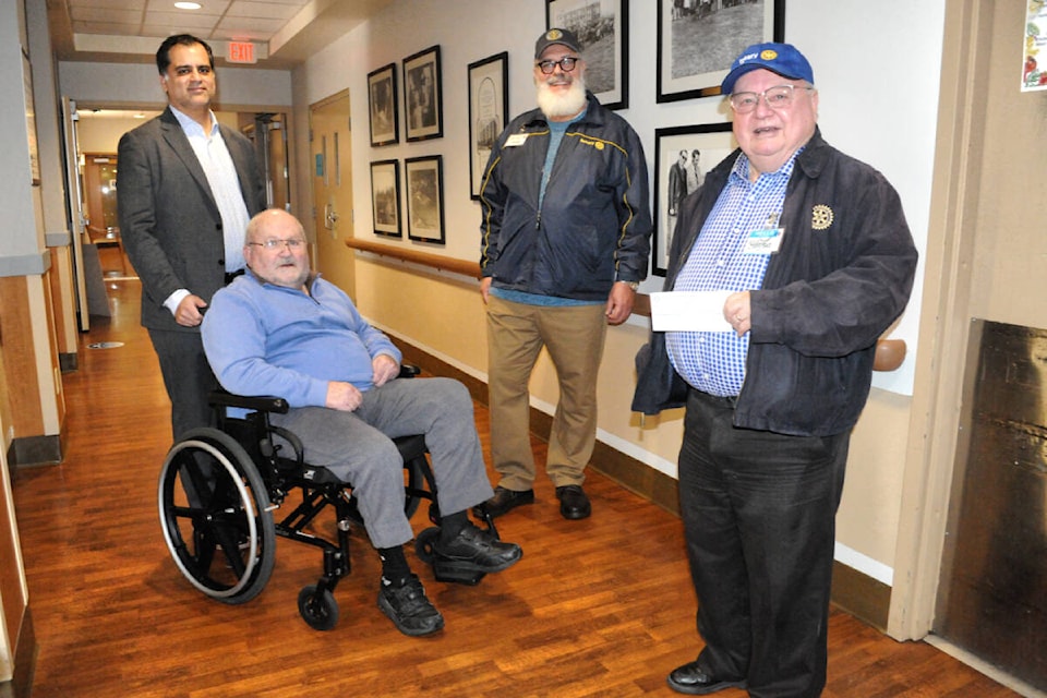 web1_231117-lat-hc-langleylodgerotarydonation-