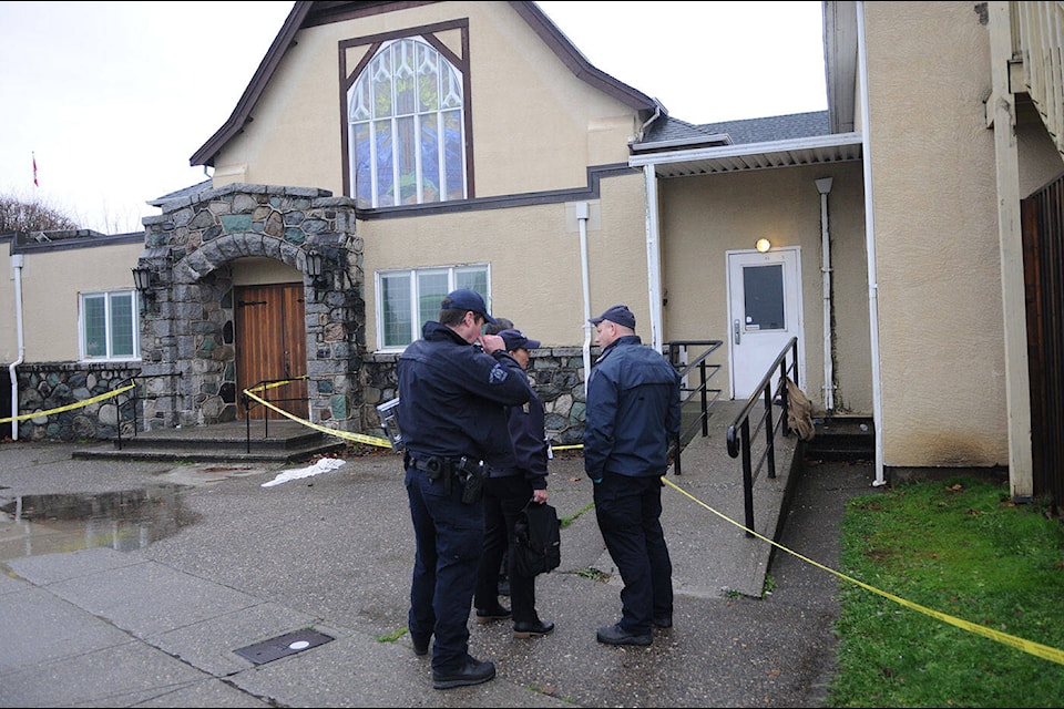 Chilliwack RCMP were at the scene of a sudden death on Tuesday, Dec. 5, 2023 at the corner of Spadina Avenue and Yale Road. (Jenna Hauck/ Chilliwack Progress) 