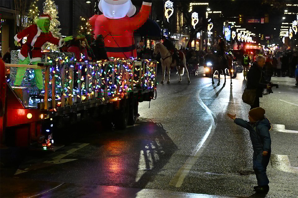 Magic on Main Street in Penticton on Dec. 3. (Brennan Phillips - Western News) 