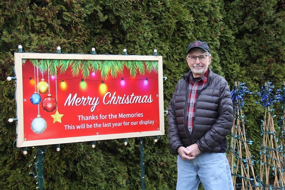 Brad Williams hosts his final light display after 15 years at 3198 Henderson Rd. in Oak Bay (Christine van Reeuwyk/News Staff) (Christine van Reeuwyk/News Staff) 