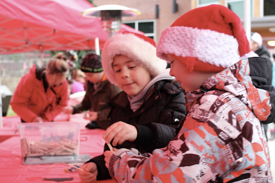 web1_231214-can-winterfest-castlegar_10