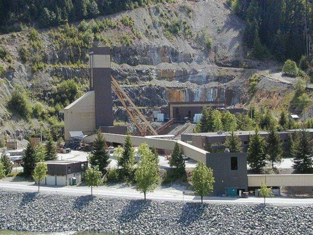 web1_36669campbellrivermyrafalls-headframefromtailings-640x480