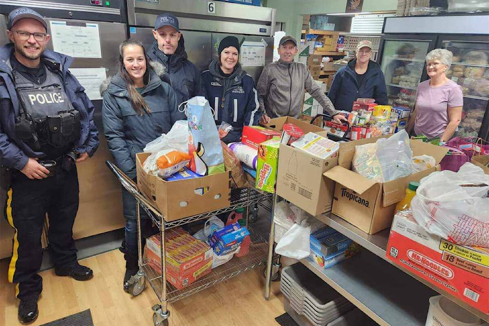 web1_rsz-food-bank-photo-cram-the-c-food-bank-event-403396327_359113636676341_1899975294139252007_n