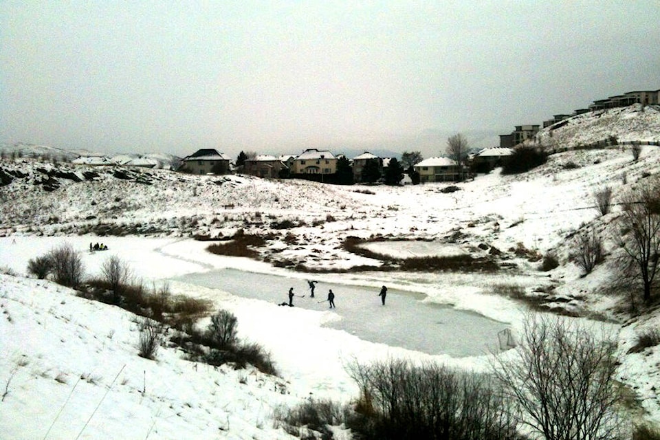 Middleton Mountain’s Mud Lake often freezes over in winter. (Roseanne Van Ee photo) 