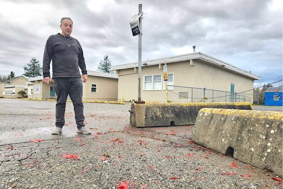 In the 10 years he’s lived near 91ԭ’s Glenwood Elementary school, David Loiselle has come to expect the popping sounds of fireworks being set off in the school playground. This year, a blast rocked the neighbourhood, broke school windows, twisted a sign out of shape, scorched concrete dividers, and left bits of plastic scattered in the school parking lot. (Dan Ferguson/91ԭ Advance Times) 