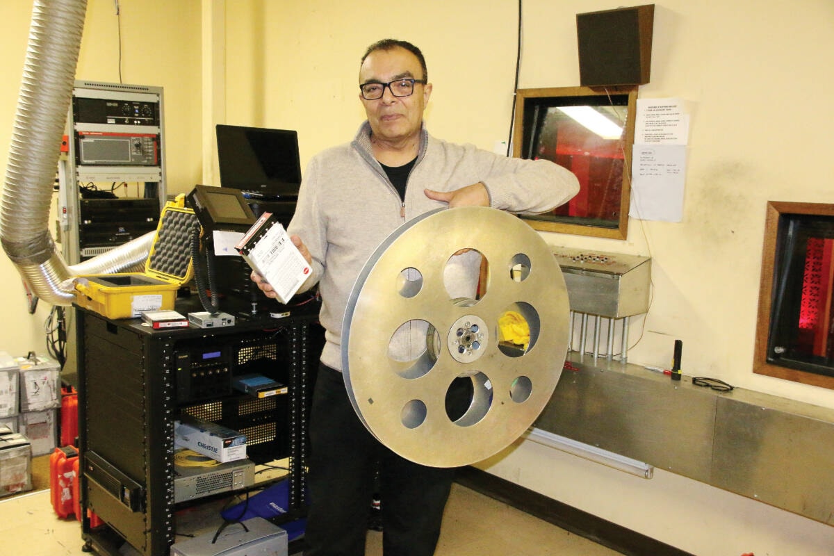 Duncan film theatre closes neighborhood cafe reviewer requires to YouTube